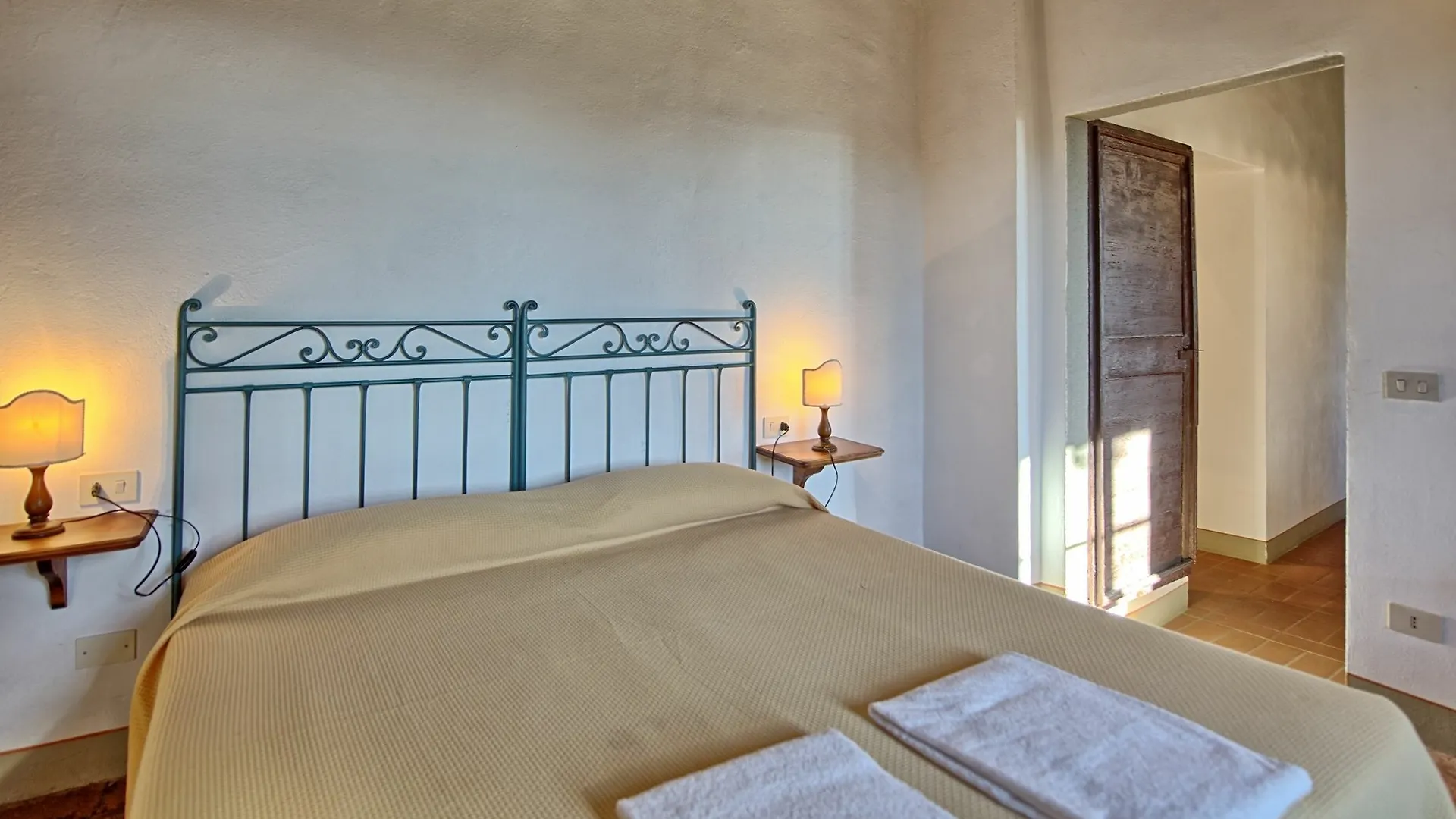 Le Fonti Konuk evi Grassina Kır Evi